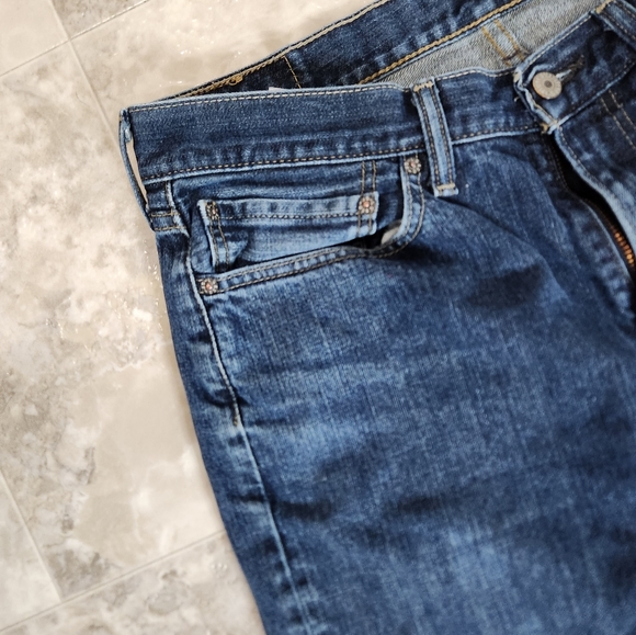 Mens Levi's 514 straight leg dark wash jeans 34 /32 - Picture 3 of 10